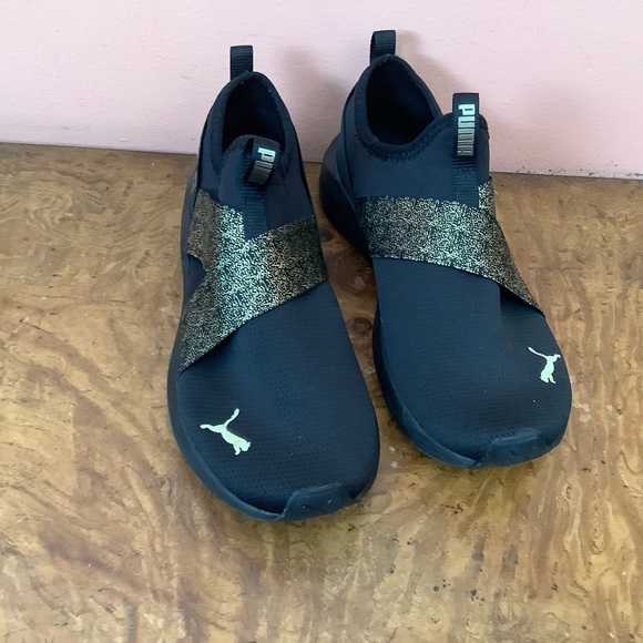 PUMA  194116-02 Prowl Slip-on Athletic Women Shoes Size 8 Soft Foam  Black Gold - Picture 3 of 12